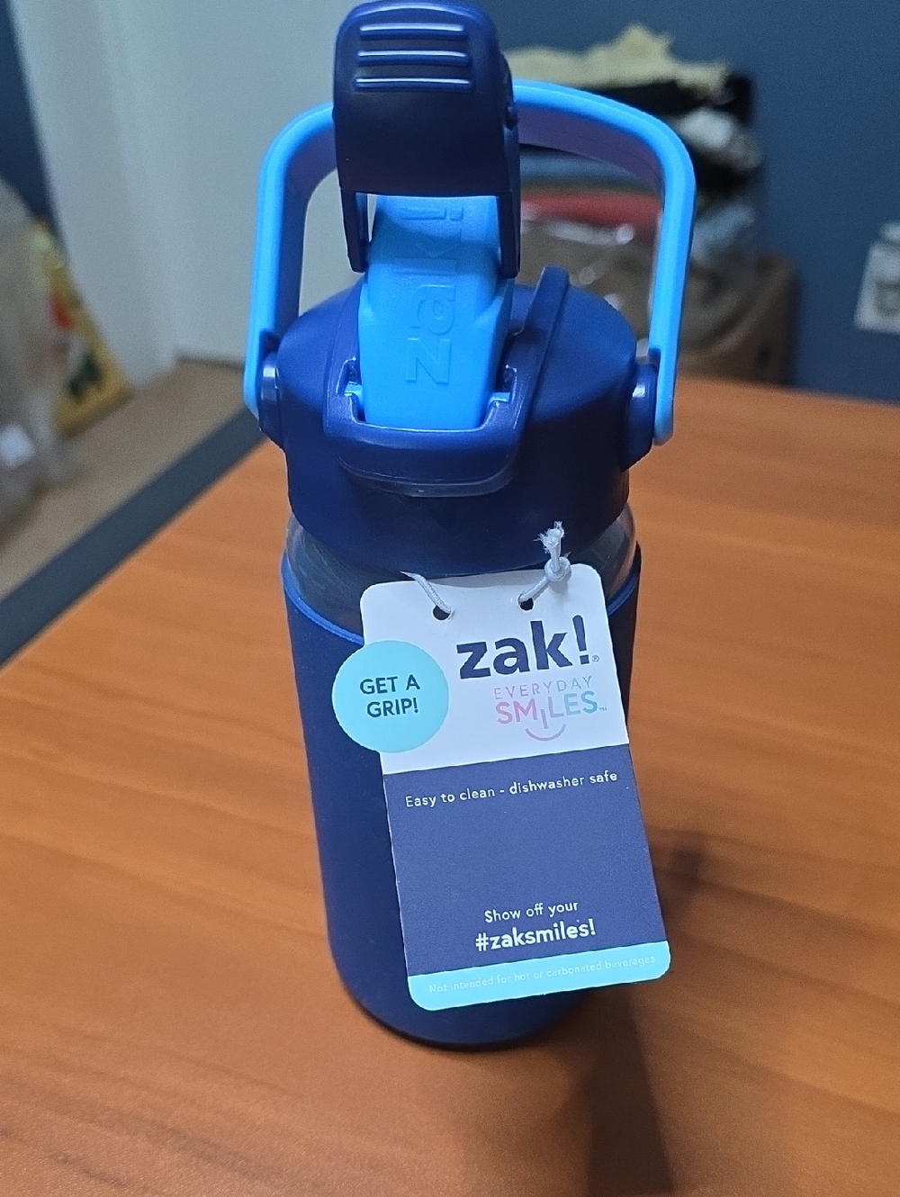 zak! Blue Kids Water Bottle with Handle